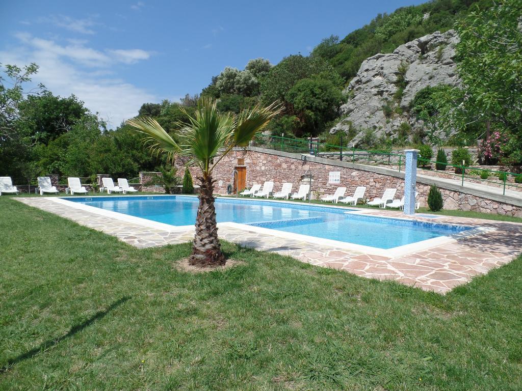 Guest House Jadran Pol Petrovac Εξωτερικό φωτογραφία