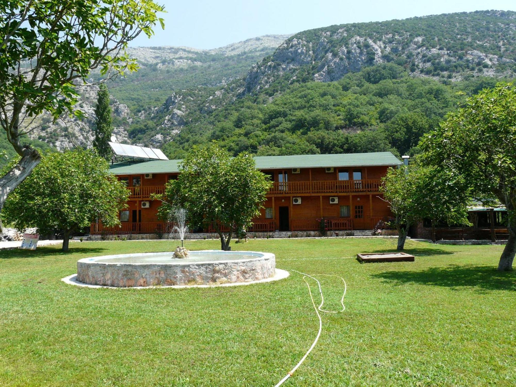 Guest House Jadran Pol Petrovac Εξωτερικό φωτογραφία