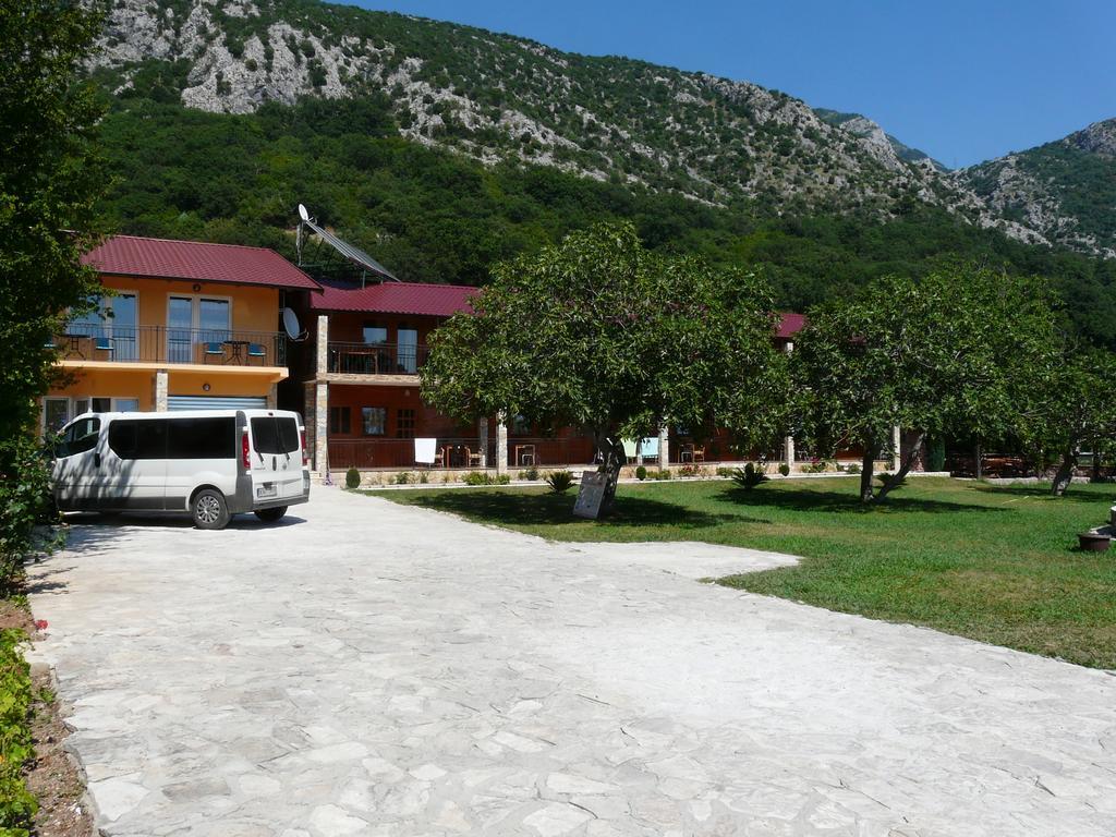 Guest House Jadran Pol Petrovac Εξωτερικό φωτογραφία