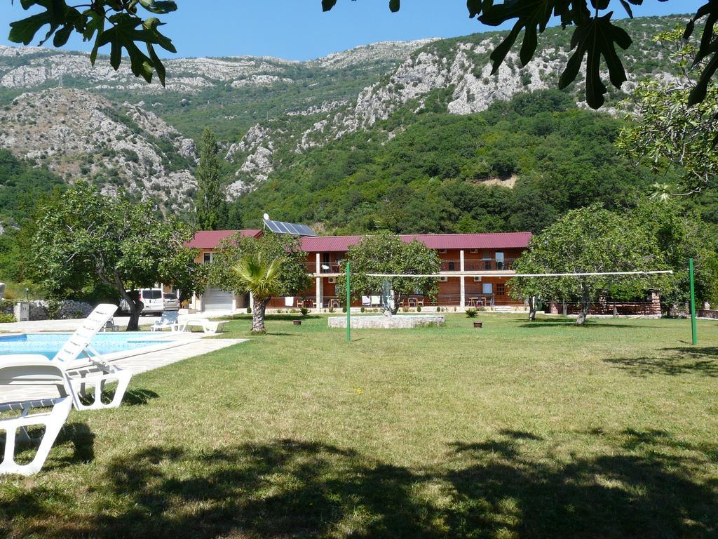 Guest House Jadran Pol Petrovac Εξωτερικό φωτογραφία
