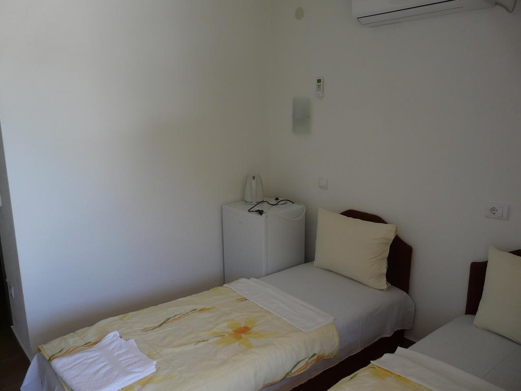 Guest House Jadran Pol Petrovac Εξωτερικό φωτογραφία