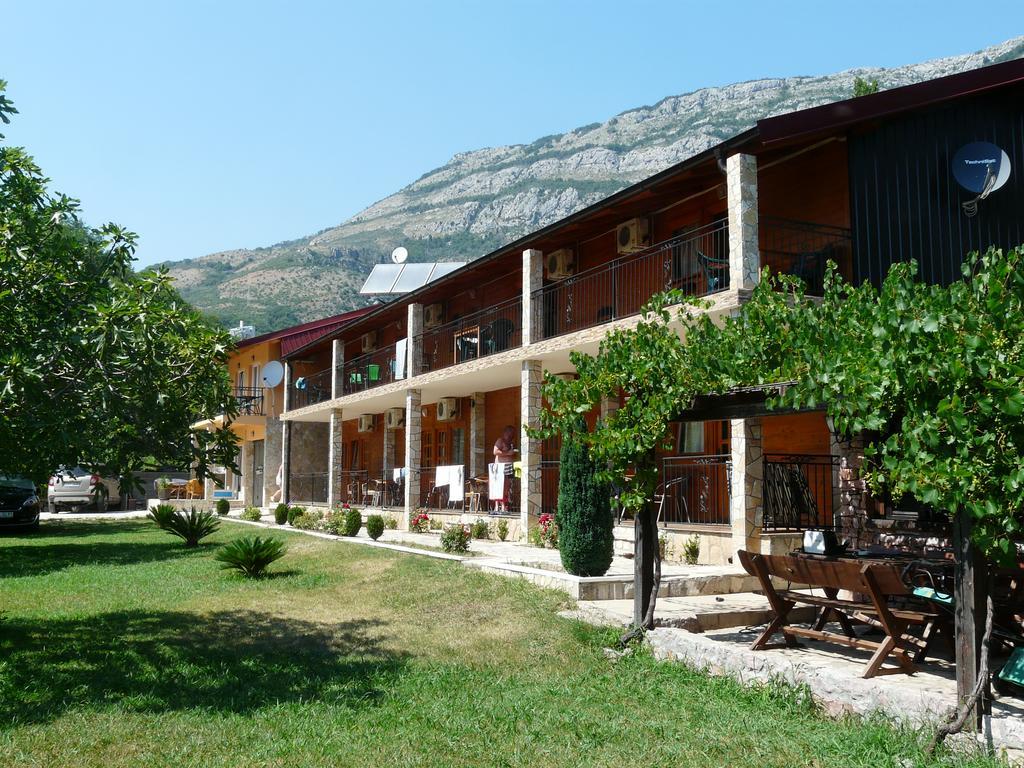 Guest House Jadran Pol Petrovac Εξωτερικό φωτογραφία