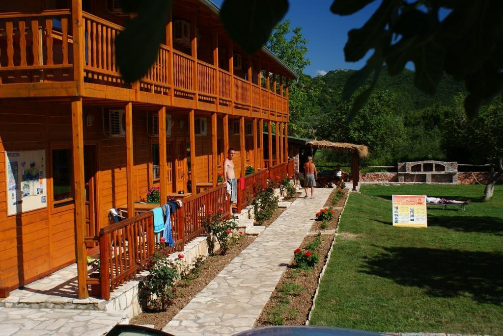 Guest House Jadran Pol Petrovac Εξωτερικό φωτογραφία