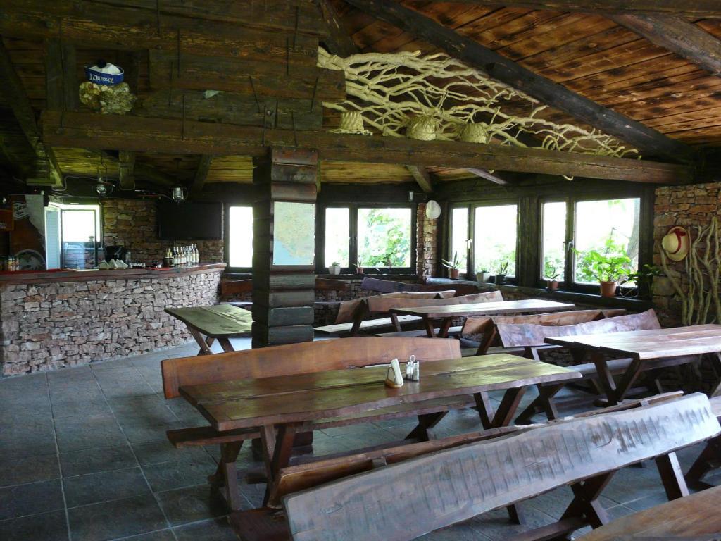 Guest House Jadran Pol Petrovac Εξωτερικό φωτογραφία